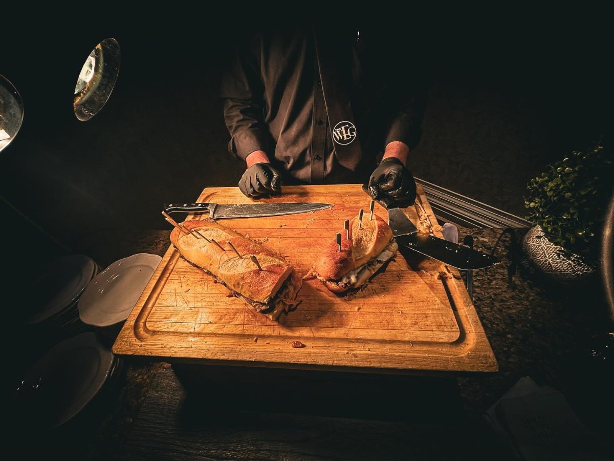 the-water-edge-by-giovannis-menu93