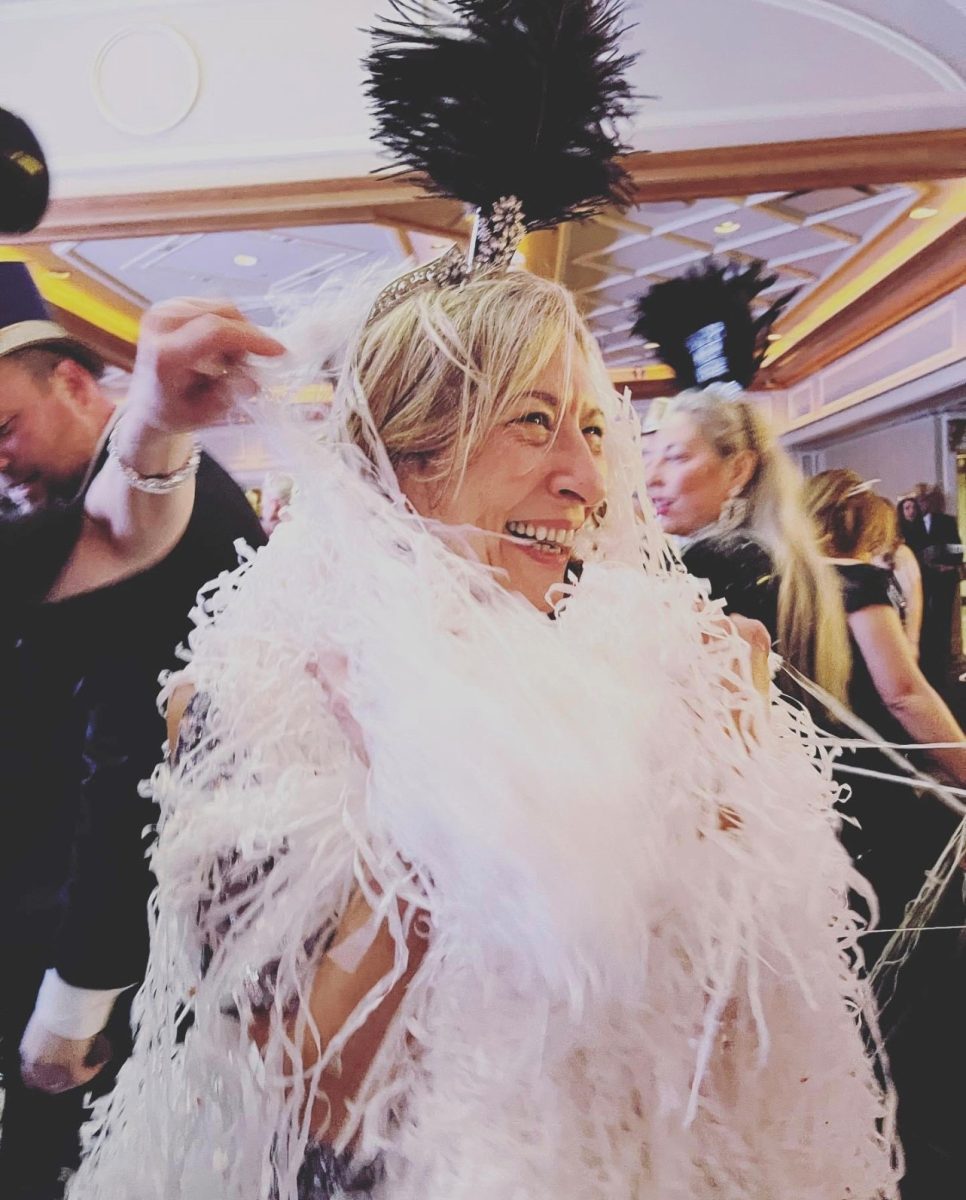 thewatersedgeatgiovannis-wedding-NYE-Mother-of-Bride